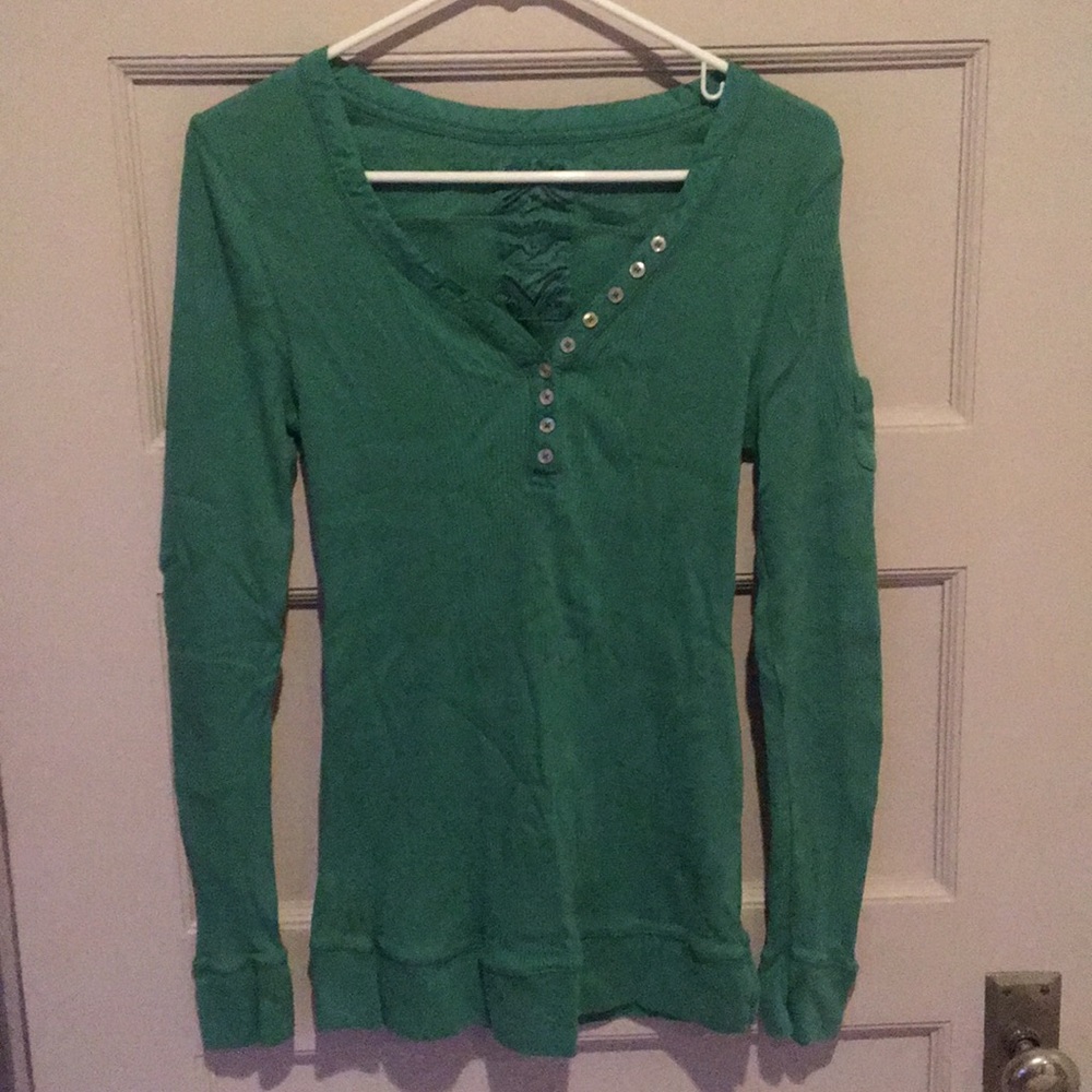 *SOLD* 3 for $10! Ribbed tee